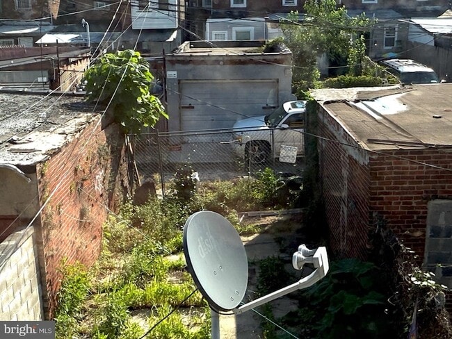 Photo - 2013 E Stella St