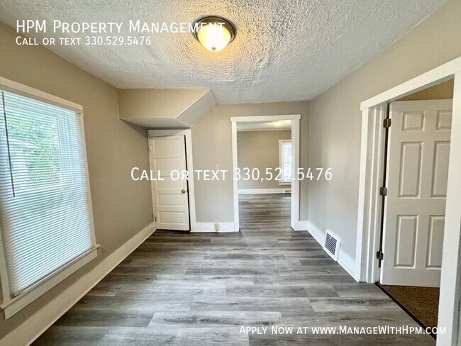 2822 4th St NW