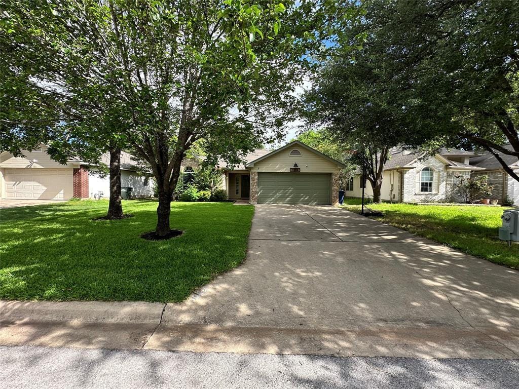 Photo - 1217 Nightshade Ln