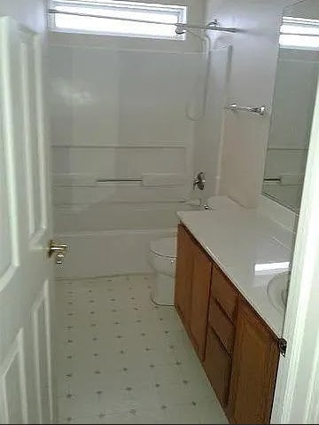 Photo - 568 Needlegrass Pkwy