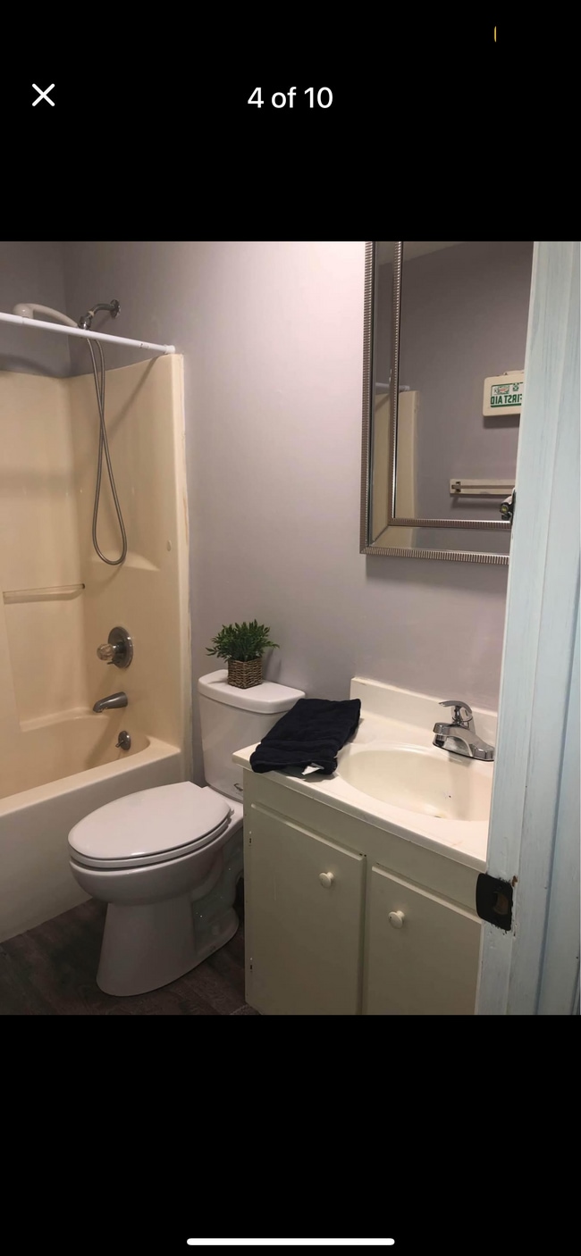 Photo - 803 Bridgers St