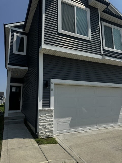 Photo - 619 NE Oak Ridge Dr