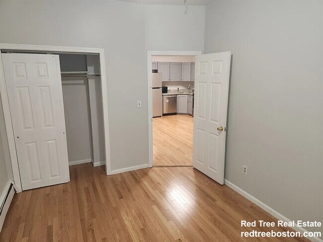 Photo - 3148 Washington St Unit 2