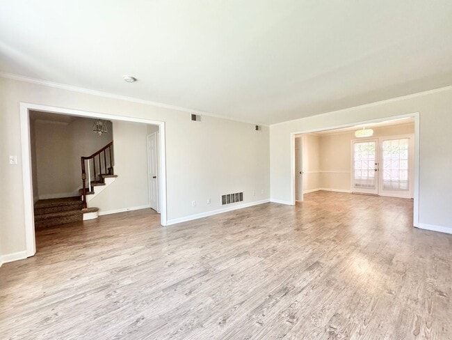 Photo - 5127 Lawndale Dr