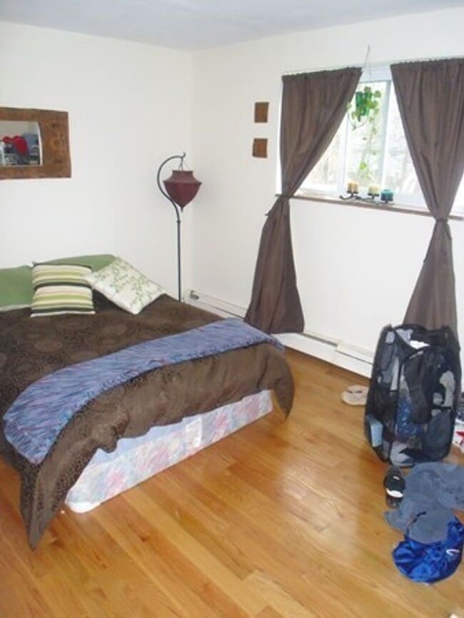 Photo - 1 bedroom Oak Square Brighton