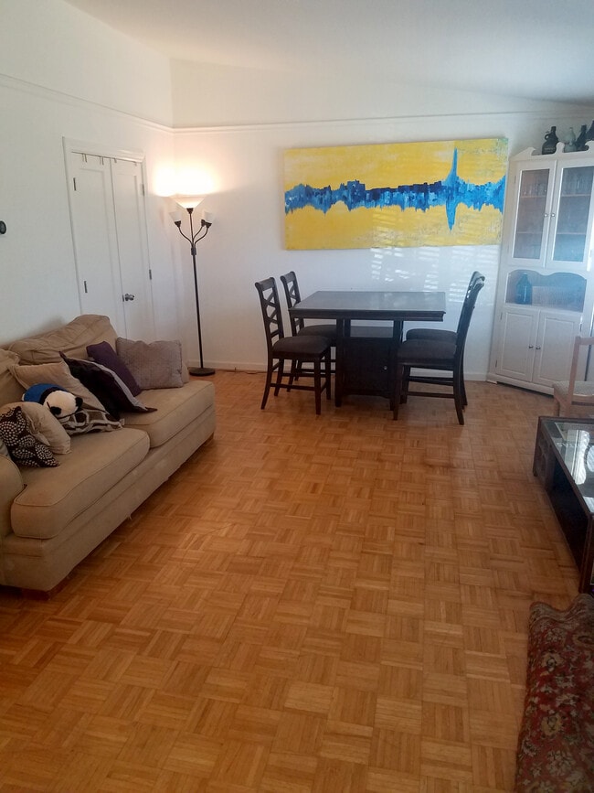 Photo - 742 Jacob Ct