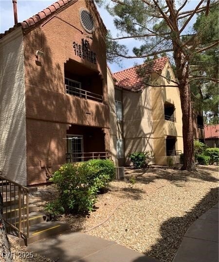 Building Photo - 2200 S Fort Apache Rd Unit 2190
