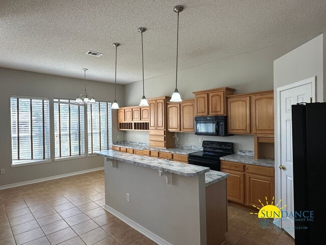 Photo - Beautiful 4 Bedroom Home in Navarre!