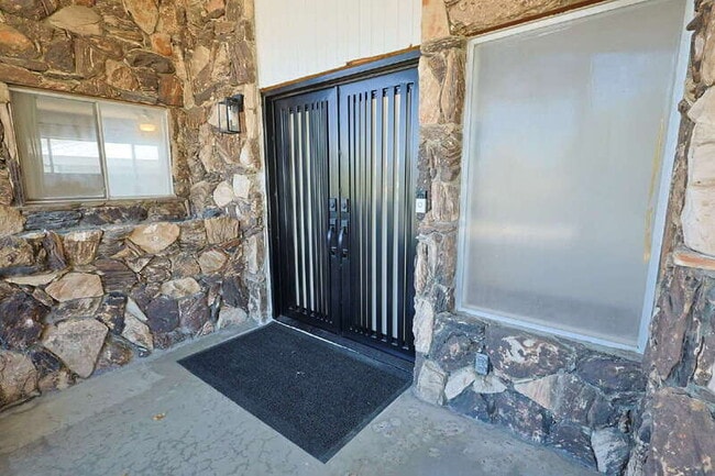 Photo - 20450 College Blvd