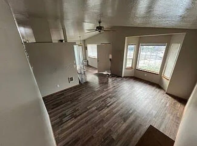 Photo - 1806 N Medina St