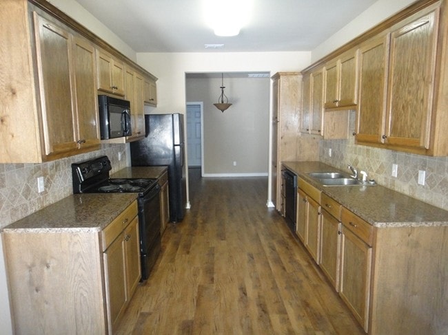 Kitchen opens to DR - Bradford Creek