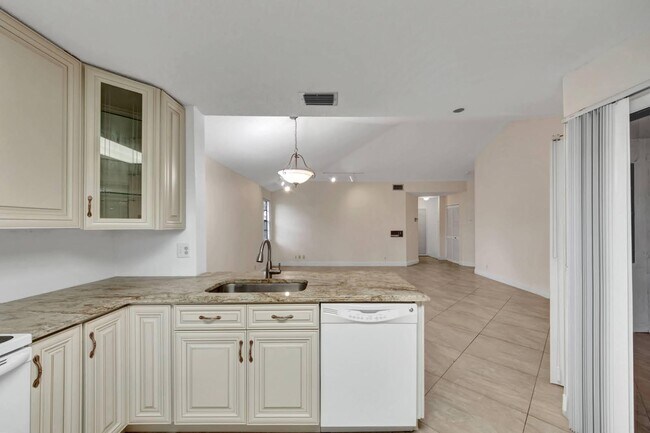 Photo - 6698 Montego Bay Blvd Unit F