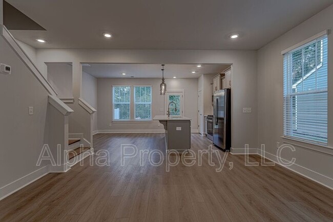 Photo - 1326 Maplesmith Wy