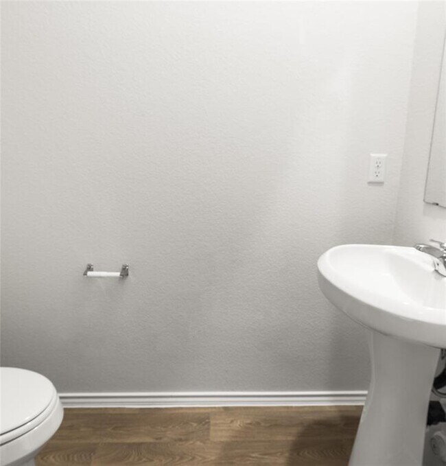 Photo - 131 Kendall Ln