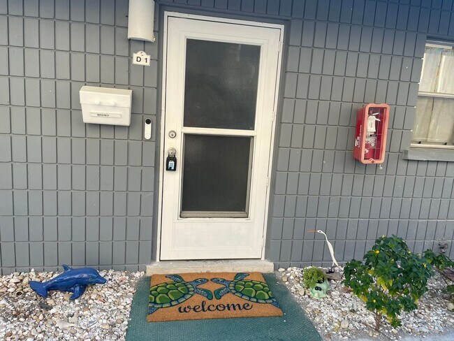 Photo - 1205 Tarpon Center Dr Unit D1