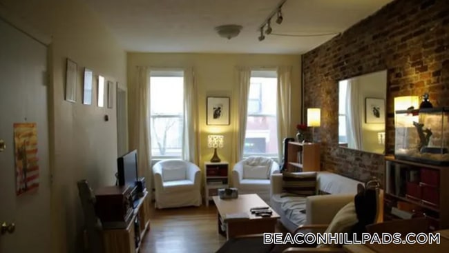 Photo - 15 Garden St Unit A