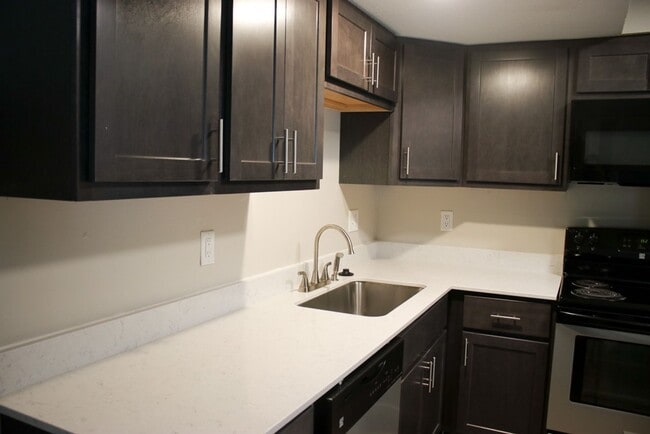 Photo - 812 W Nevada