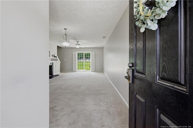 142 Collinwood Dr