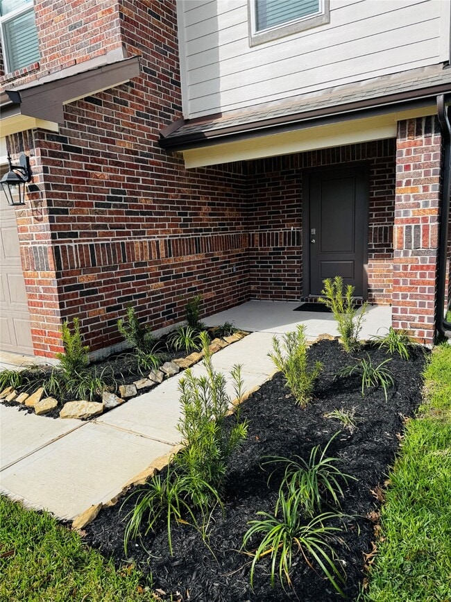 Photo - 2407 Cherry Ruby Dr