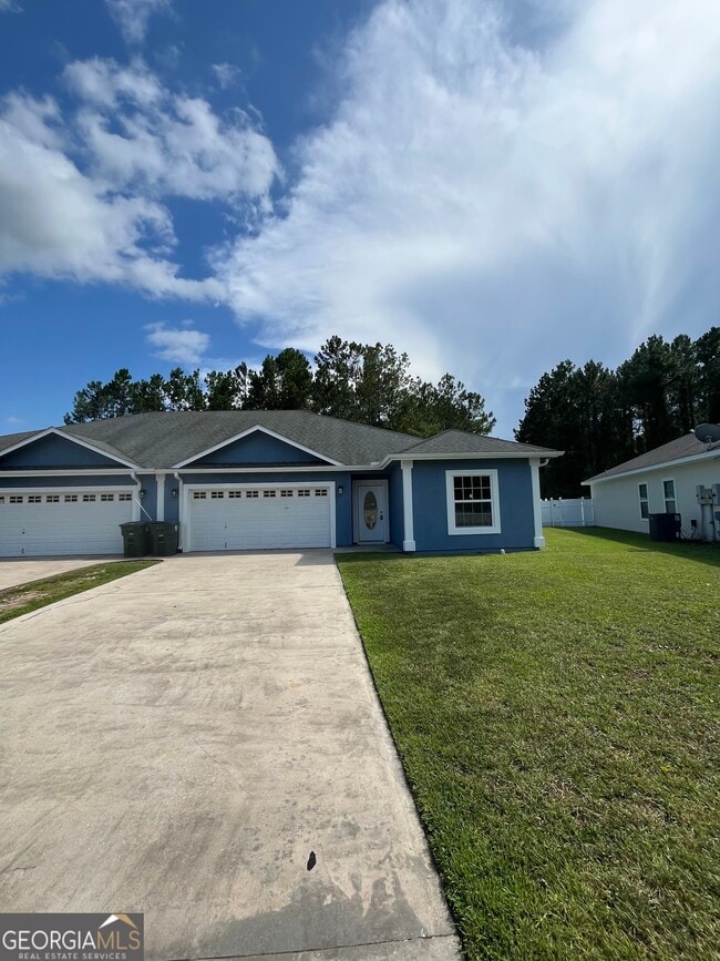 Building Photo - 204 Royal Palms Ave Rental