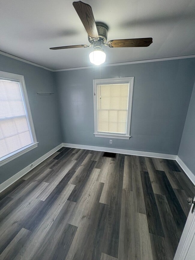 Photo - 2511 W Downs Cir