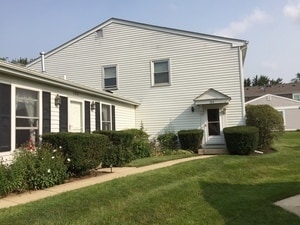 Building Photo - 304 Creekside Dr Unit 304