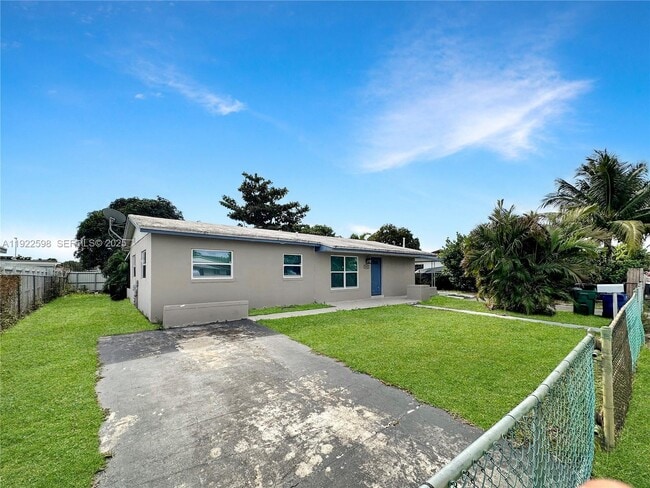 Photo - 5002 NW 189th Terrace