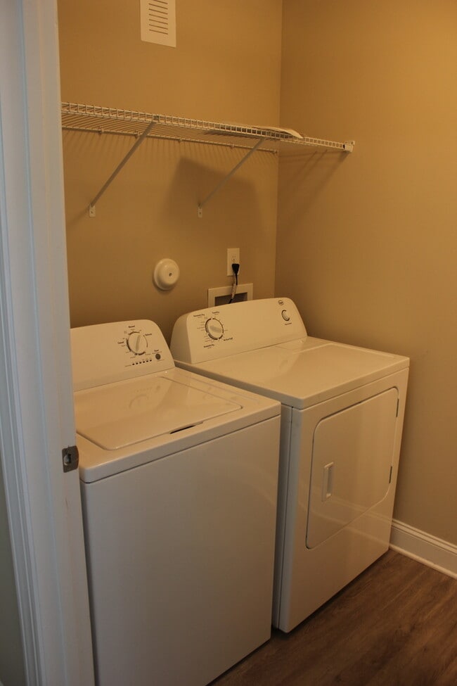 Photo - Town House For Rent