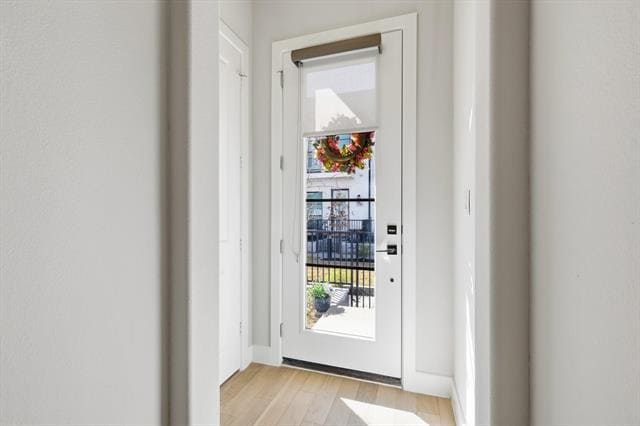 Photo - 129 Gdn Ct E