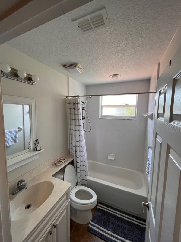 Photo - 5423 Compass Point