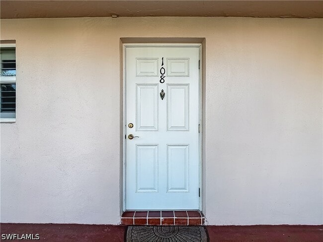Building Photo - 175 Turtle Lake Ct Unit 108