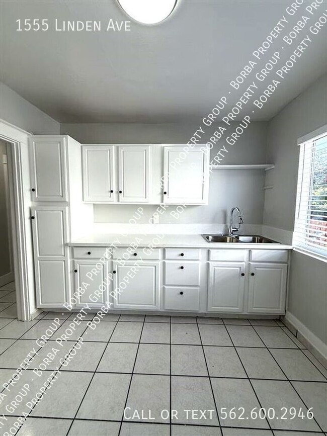 Photo - 1555 Linden Ave Apartment