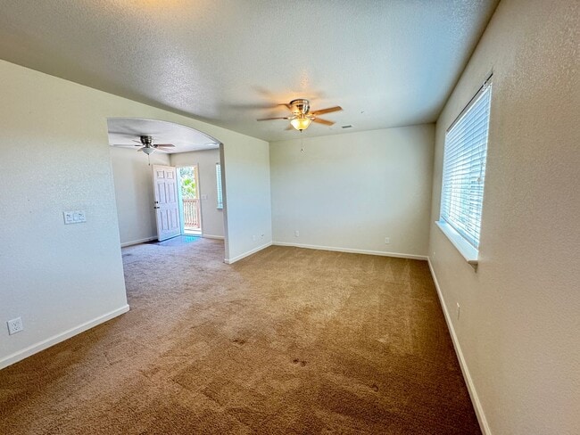 Photo - 3 bed/ 2 bath house in country setting