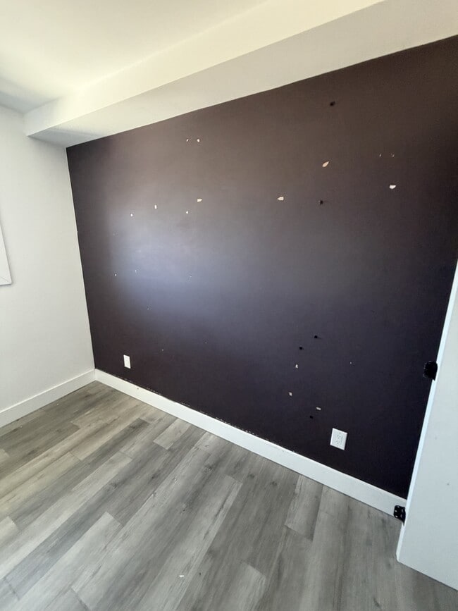 Photo - 227 Ave Blackburn