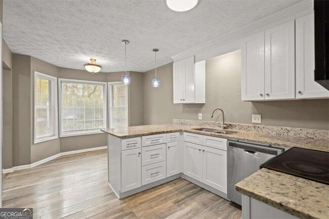 Photo - 326 Farm Pl Ct NE