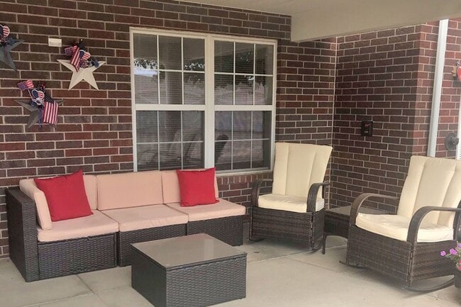 Wyndam Place Senior Residence - Hays