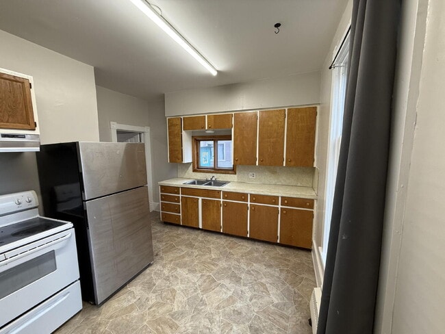 Photo - Charming 1 Bedroom, 1 Bathroom Apartment in the Heart of Sparta, MI Unidad 2