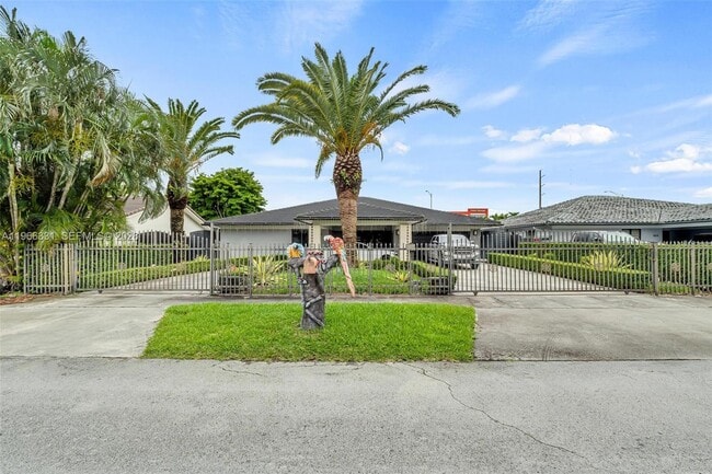 Building Photo - 344 NW 136th Pl Unit B