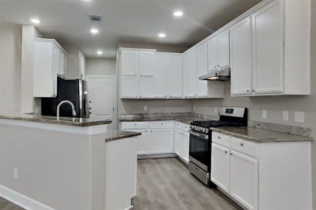 Photo - 4718 Wild Bluebonnet Way