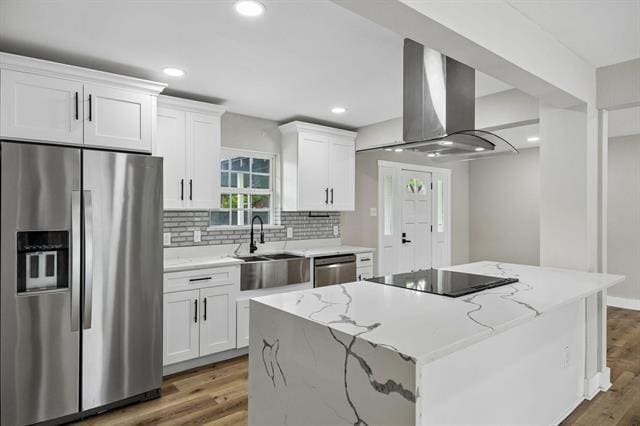Building Photo - 8635 Strathmore Dr