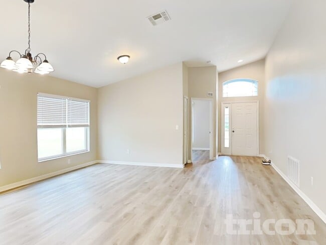 Photo - 24307 Satinwood Ct