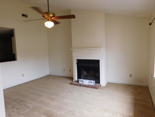 Photo - 7 Pillory Cir