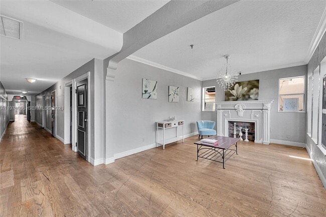 Photo - 1027 Pennsylvania Ave Unit 103