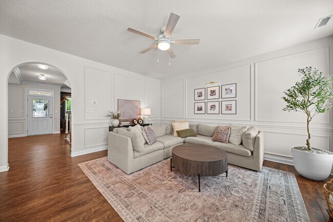 Photo - 1113 McKee Farm Ln
