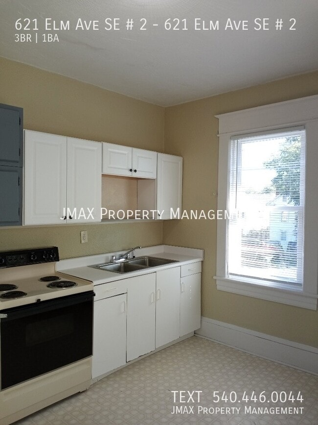 Photo - 621 Elm Ave SE Unidad 621 Elm Ave SE # 2