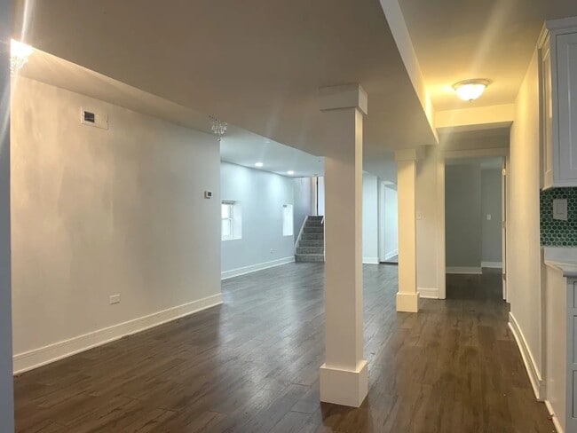 Photo - 2252 N Monticello Ave Unit 1