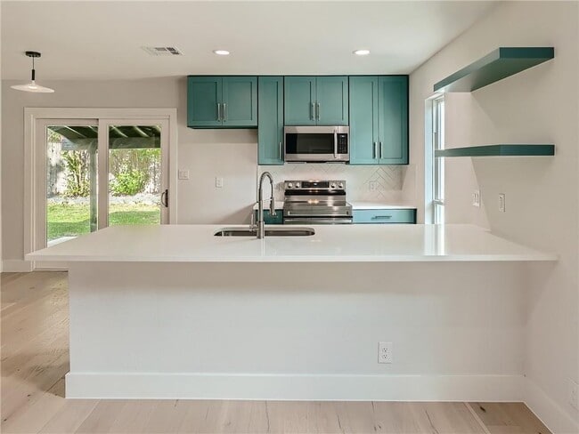 Photo - 6204 Shadow Valley Dr Unit B