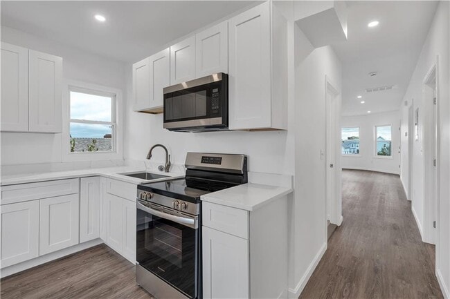 Photo - 1320 Elmwood Ave Unidad 3