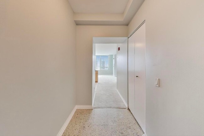 Photo - 33 W Ontario St Unit 46C