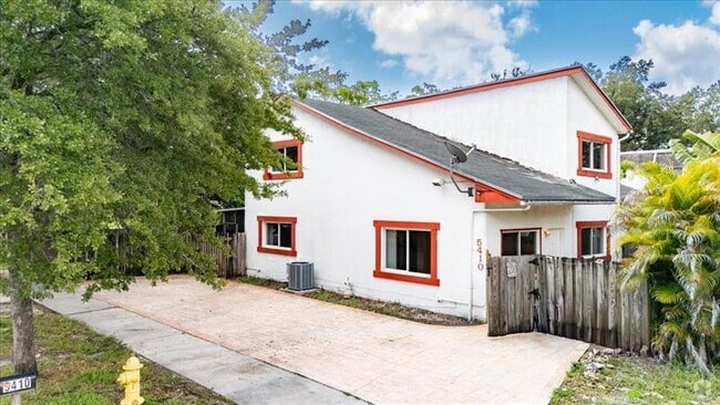 Building Photo - 5410 SW 43rd Terrace Rental